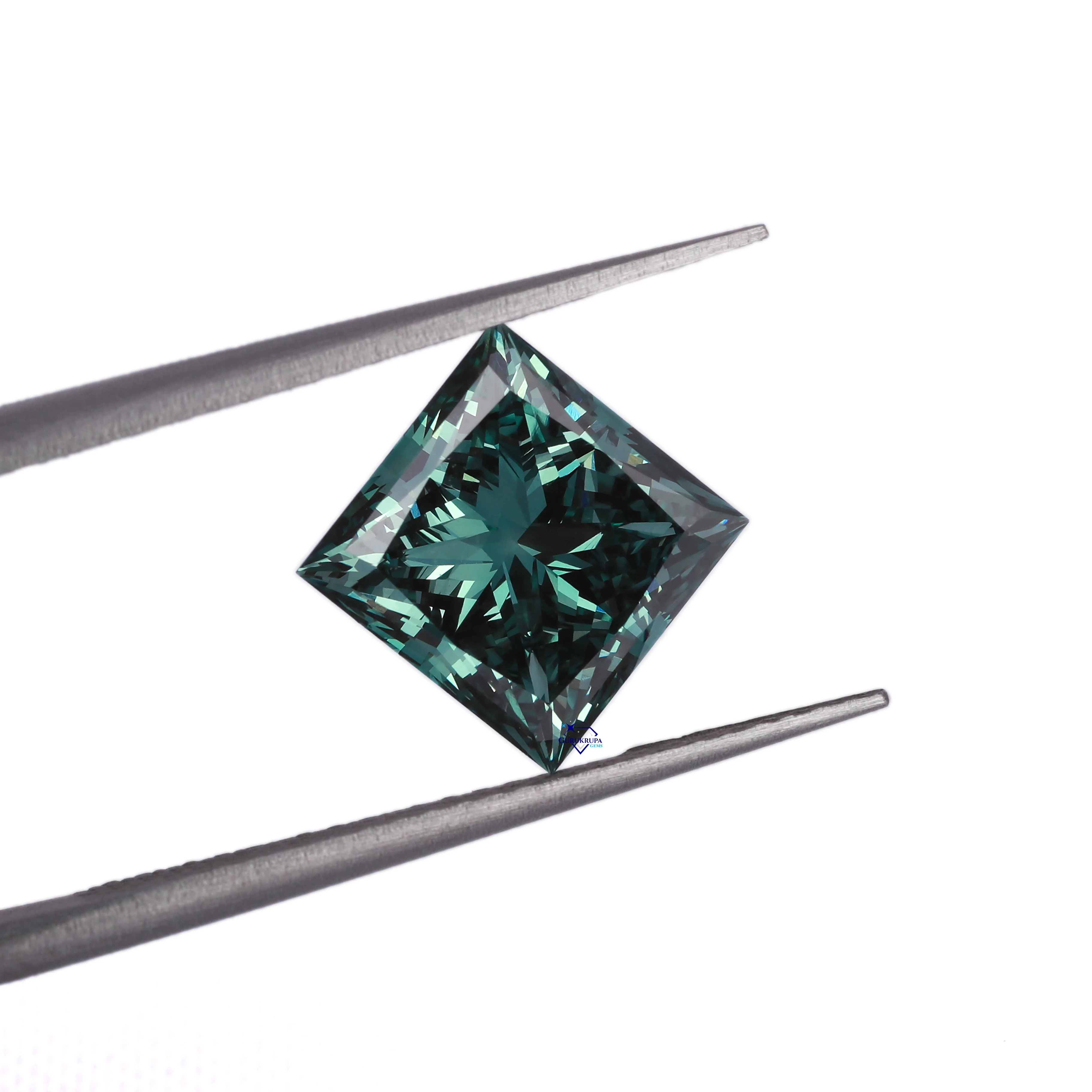 Exquisite solitaire diamond 4 CT princess shape green color lab grown diamond with enhanced vvs clarity diamond for jewelry