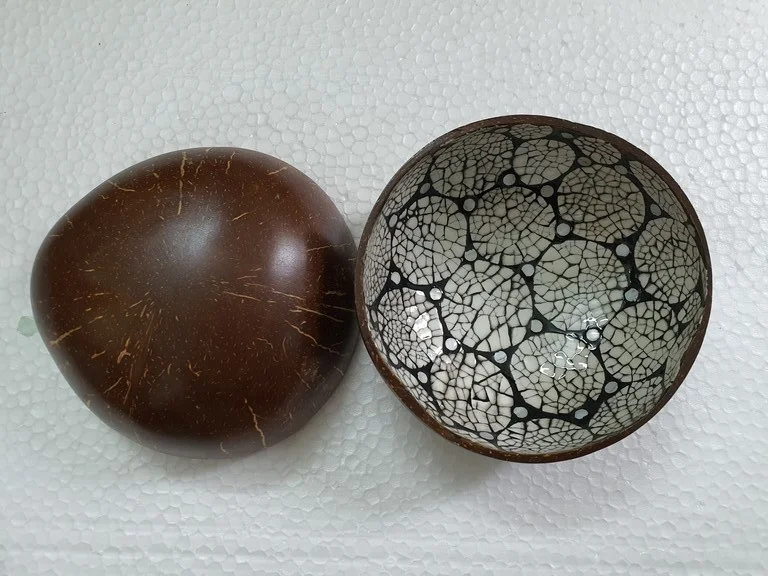 High quality  wholesale Coconut Bowls natural inlaid mother of pearl cheap coconut bowl dinnerware sets Vietnam
