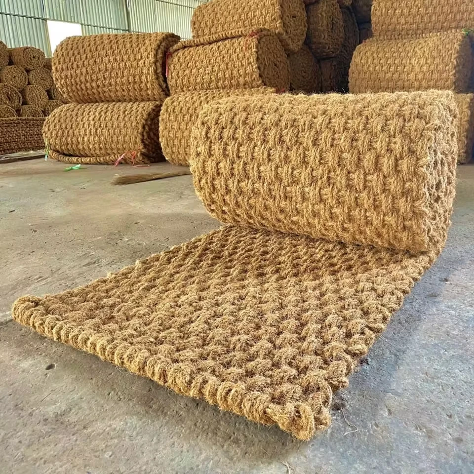 Hot Sale 100% Original Natural Whole SIze High Density Custom Weaving Eco Coco Fibre Dust Pot Vase Coco-Net Cocomat Cocomesh