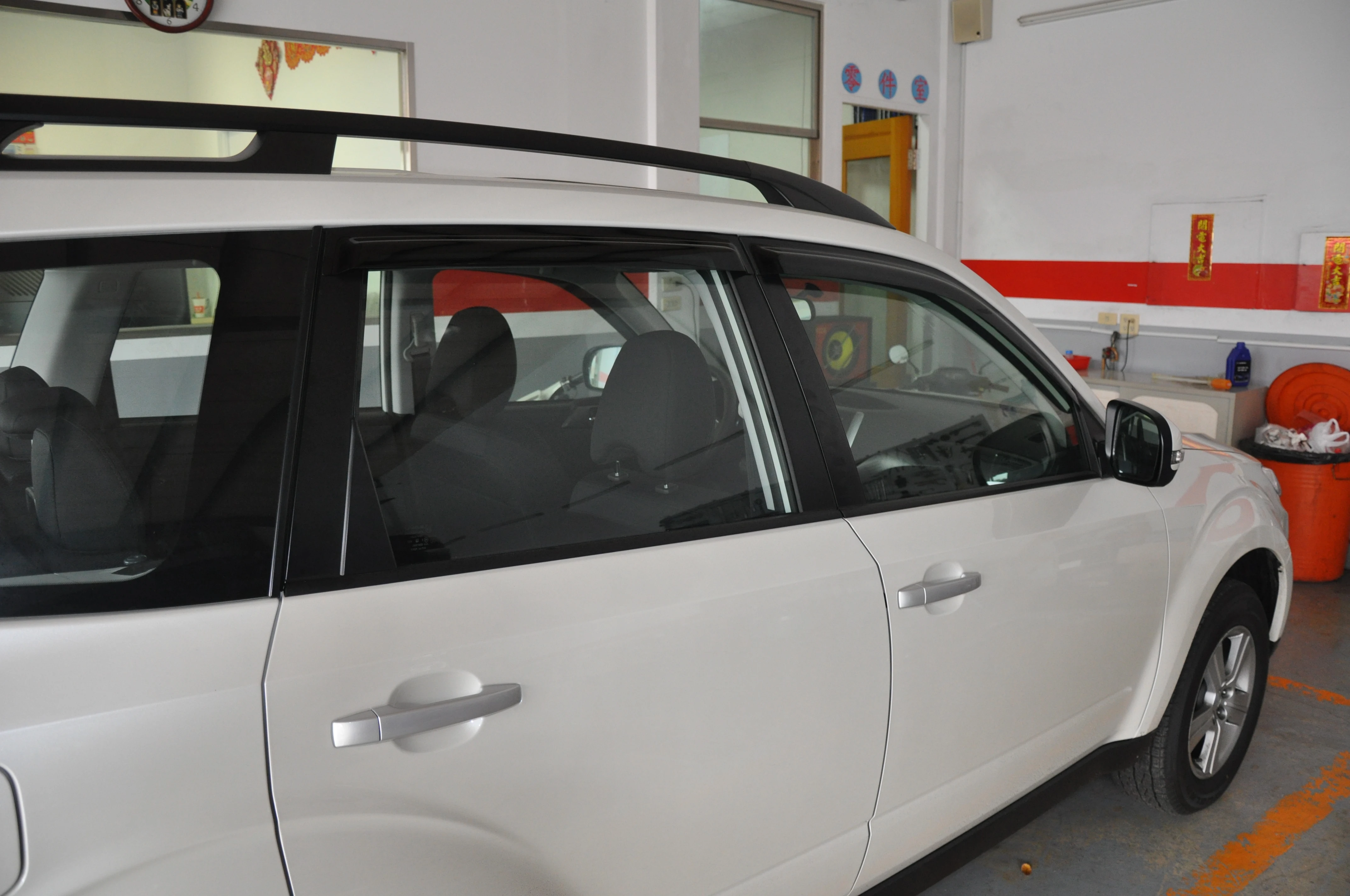 Window Deflectors Rain Visor Window Visors Vent Visor Rain Guard for Subaru Forester 08~12