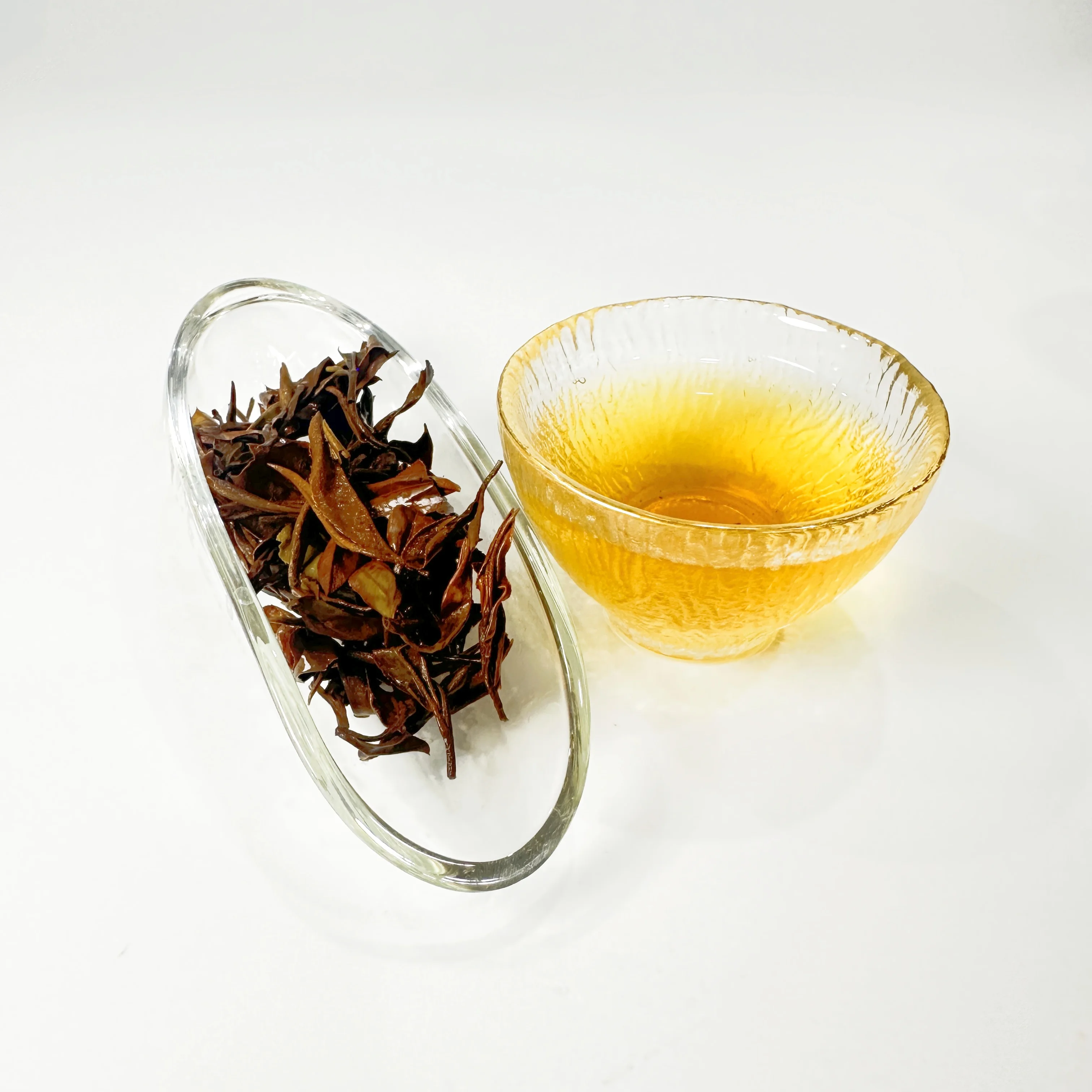 Xiaobai Damiao 100% Premium Organic Silver Needle White Tea  Quality Natural White Tea With High Mountain Snow Buds