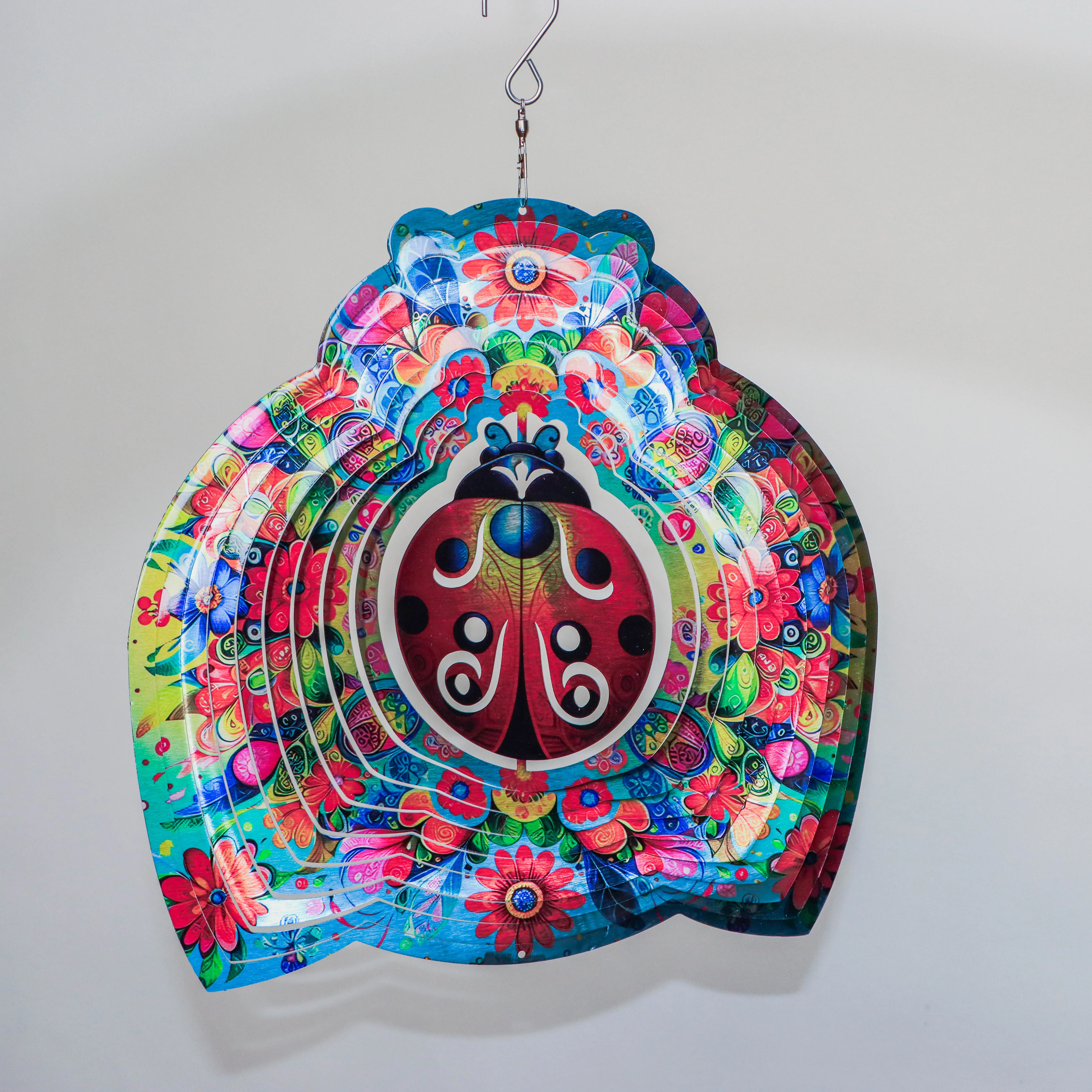 Premium Garden Wind Spinner - Exquisite Metallic garden hanging spinner and High-Quality Craftsmanship