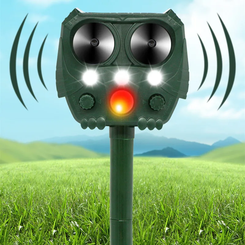 SMR20 Solar powered waterproof snake and rat animal repellent outdoor rodent repeller