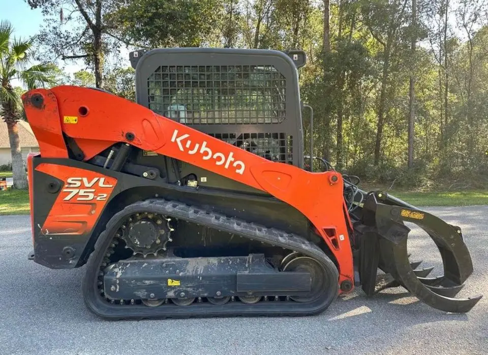 2022 SVL75-2 погрузчик Kubota