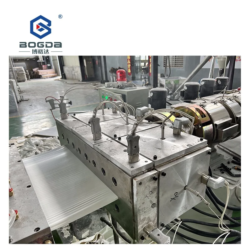 BOGDA  pvc ceiling extrusion mould line include die head calibrator head /long life ceiling mold