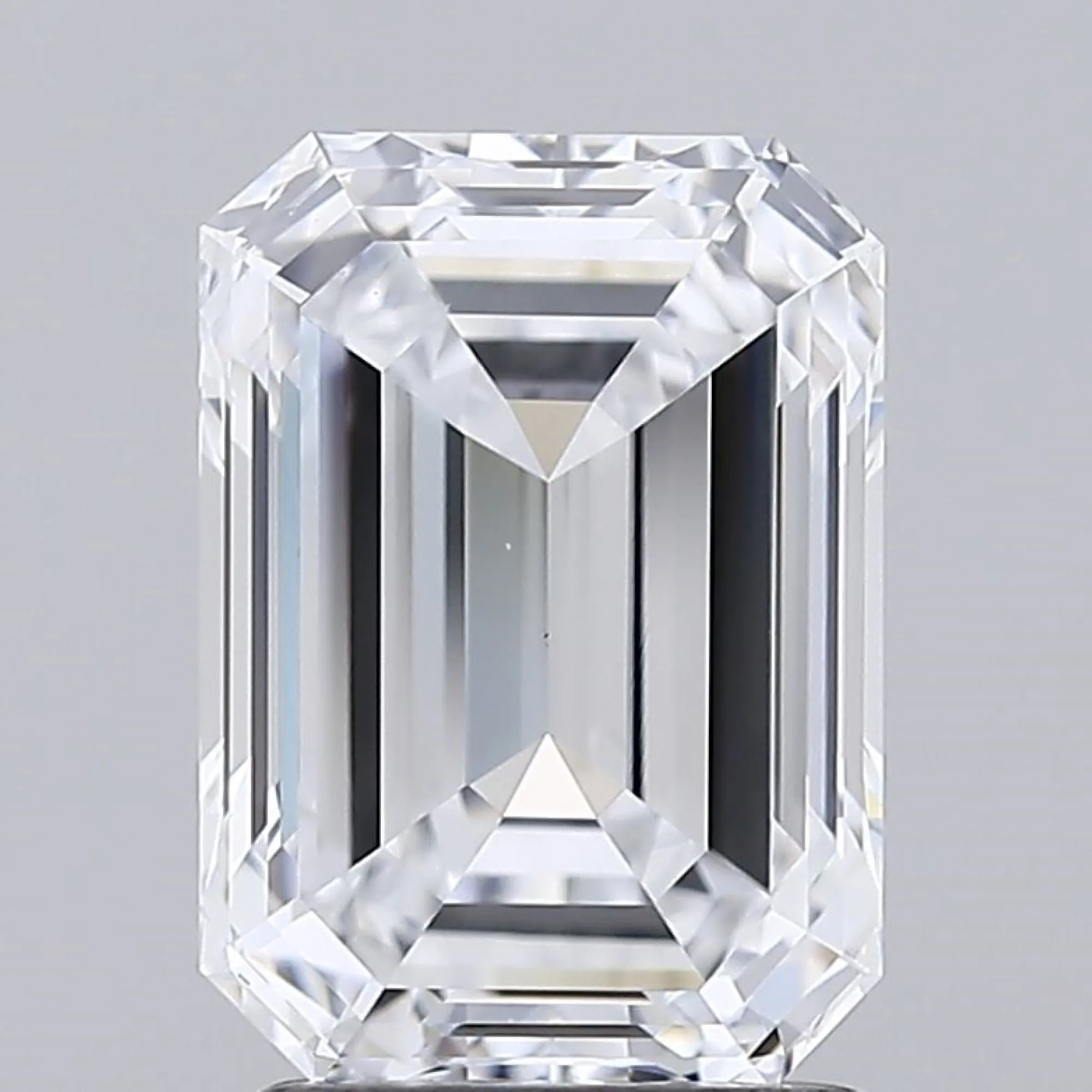 2.02ct Emerald Cut Lab-grown Diamond  IGI Certified  E Color  VS1 Clarity  Lab-Stone