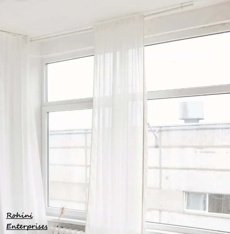 Льняная занавеска с помпоном