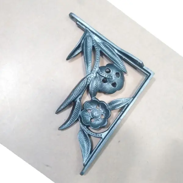 Antique Heavy Duty Cast Iron Aluminium Wall Bracket Brass Decorative Shelf Brackets Direct from Indian Manufacturers Low Price