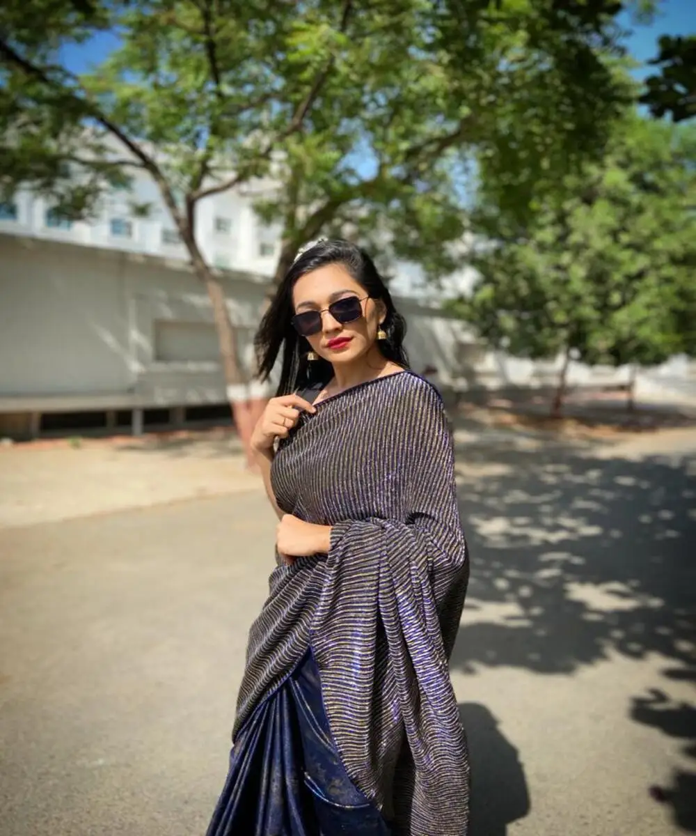 Ethnic Garment traditional teen patti ethic wear Wholesale Purple silk saree surat