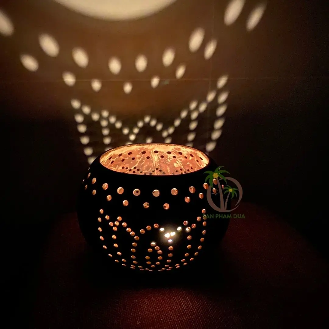 WHOLESALE COCONUT SHELLS LAMP COCONUT LAMP DECORATION HANGING LAMPS FROM COCO - ECO VIETNAM