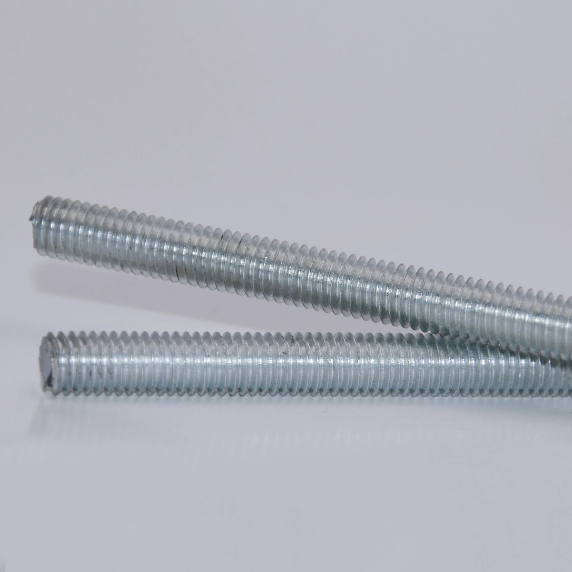 High quality threaded rod 1m 3 galvanized DIN975 OEM custom heavy construction boom full threaded screw