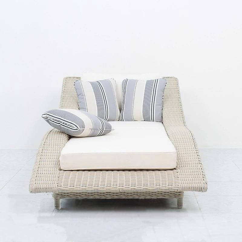 PRSB-027 Outdoor Beach Swimming Pool Rattan Wicker Lounge Chair Sunbed Customized Modern Furniture Color Feature