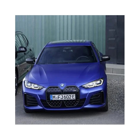 BMMW 4 серии Gran Coupe для продажи с гладким четырехдверным дизайном роскошными функциями и мощным двигателем