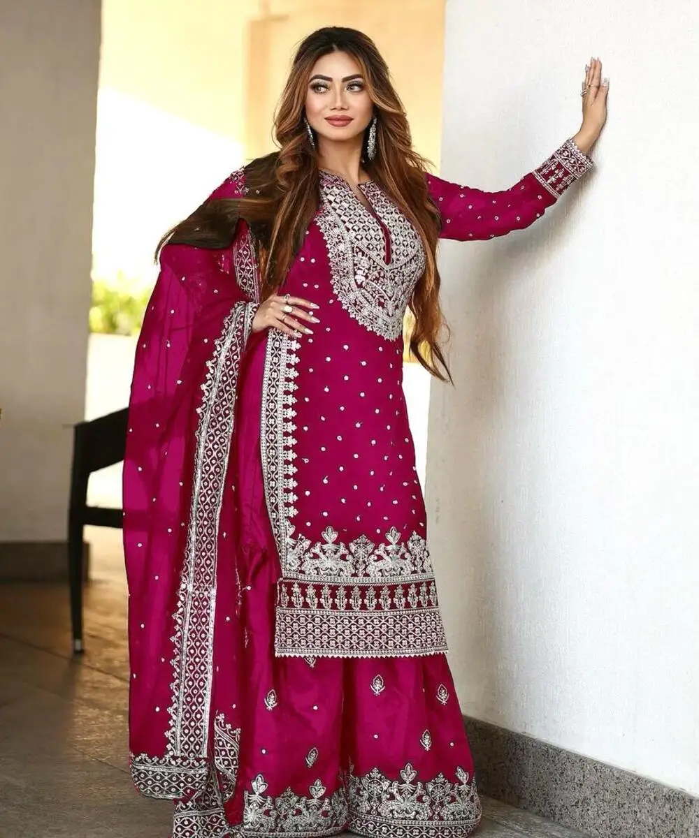 Роскошный хлопковый топ и брюки Dupatta комплект: роскошные хлопковые dupatta изготовленные из высококачественной ткани превосходного дизайна