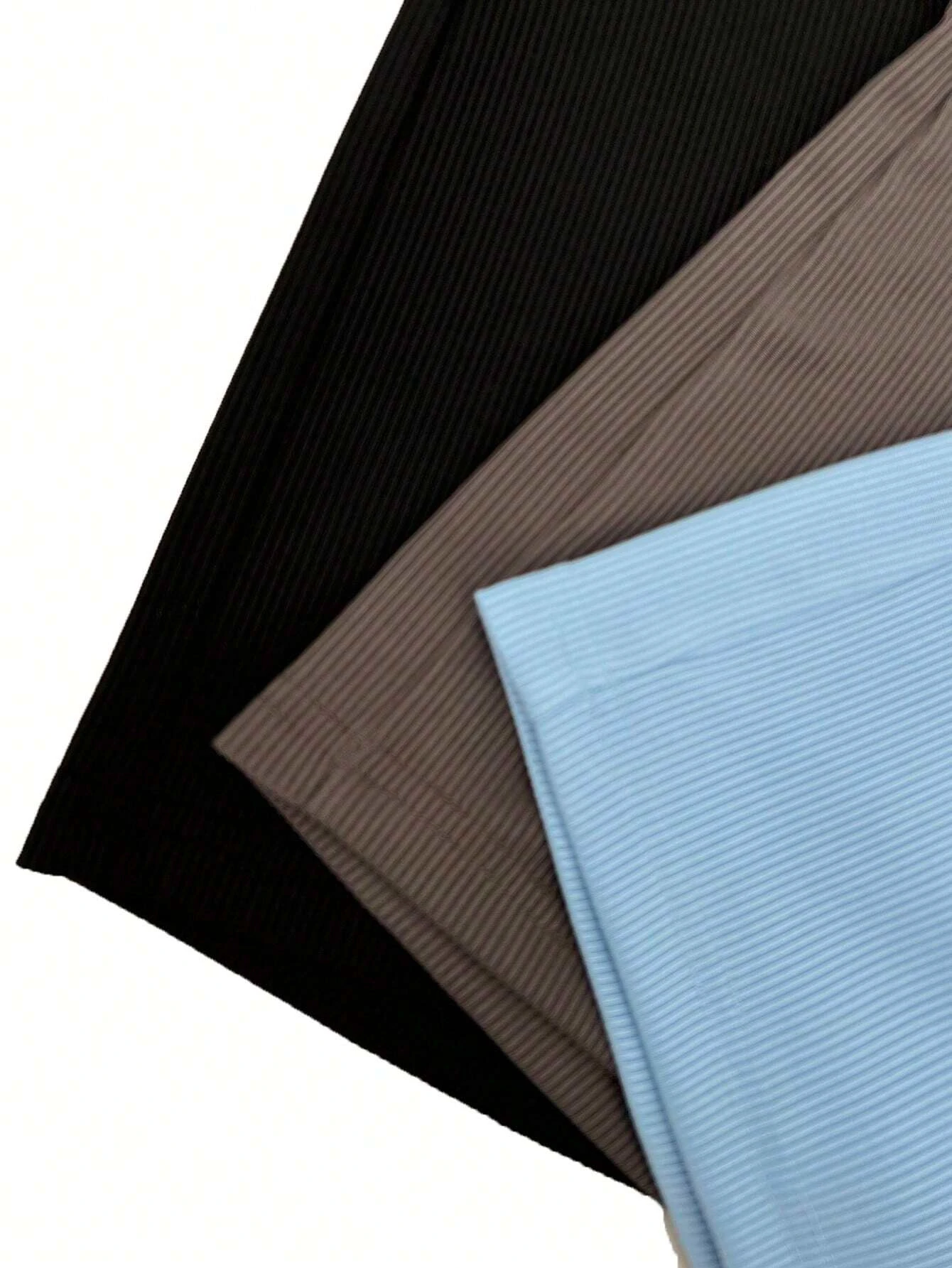 Short GYM Leggings for Women in Elastic Fabric With Full Customization Made by Custom Demand With Own Logo