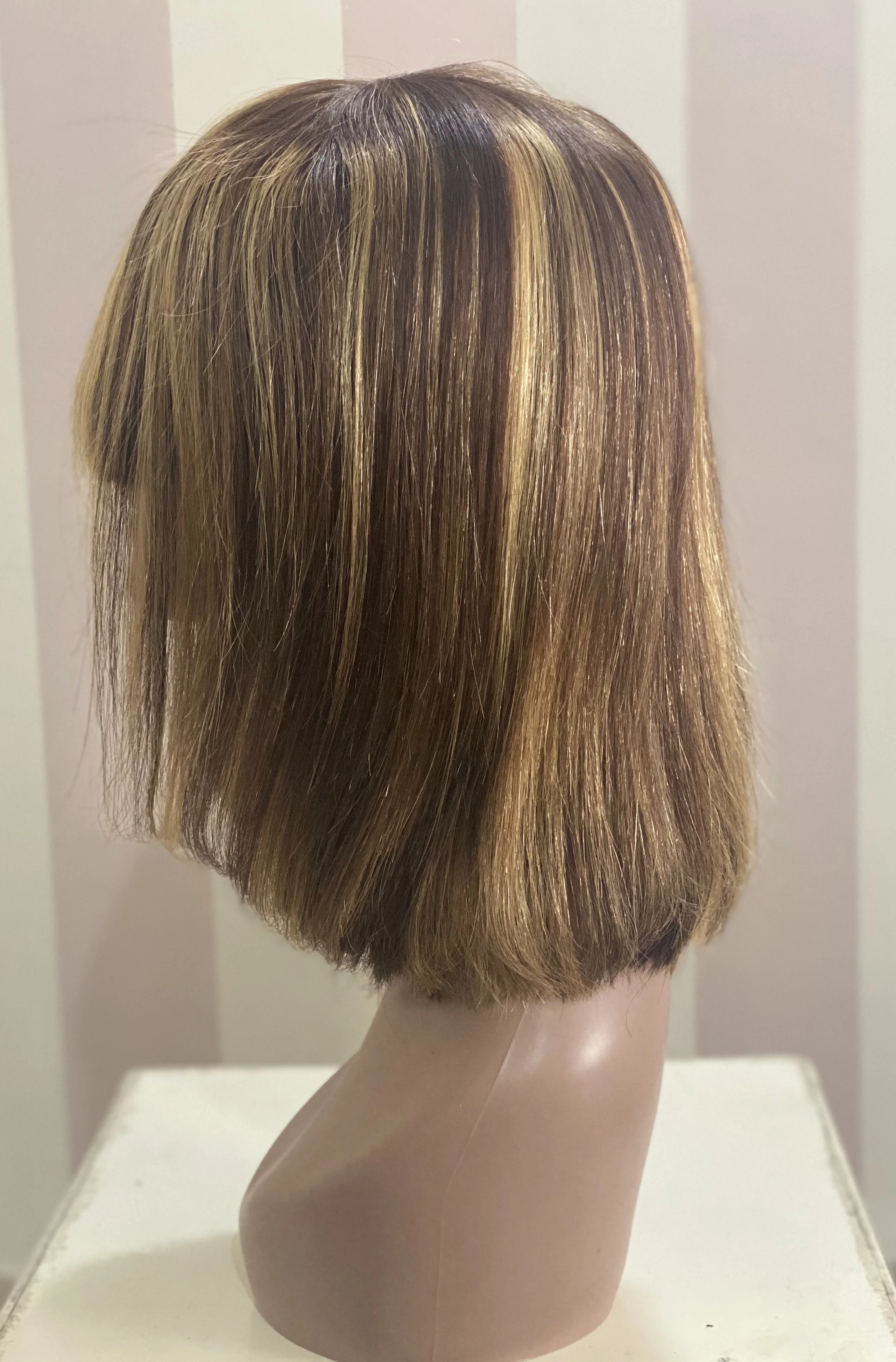 Top Quality Raw Hair 12 Inch Bob Human Hair Coloured Raw Virgin Cambodian Silky Smooth Straight Human Hair Wigs Suppliers Vendor