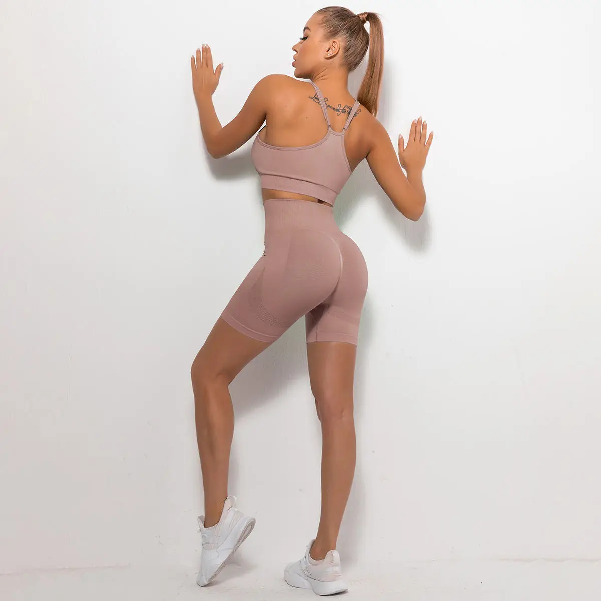 Custom Logo Seamless 24 Colors Yoga Gym Fitness Shorts Bra Set Sports High Waist Gym Tight Suit For Women