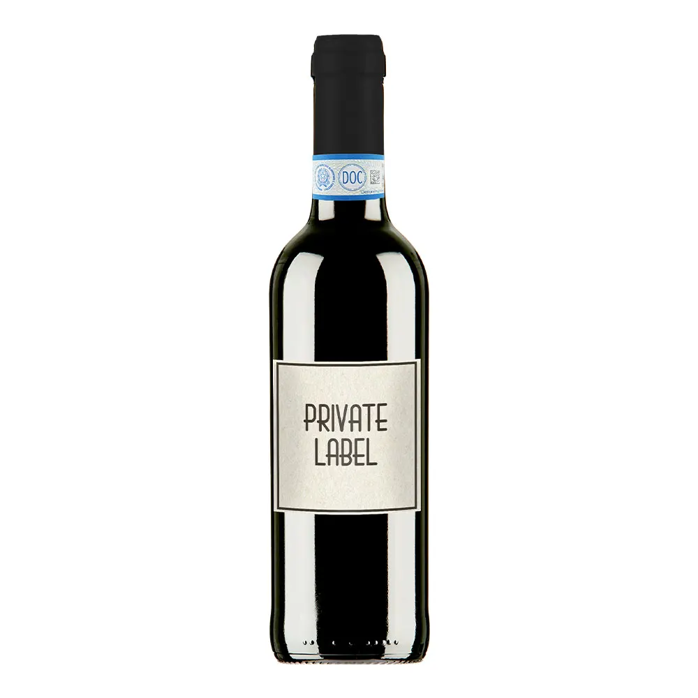 Valpolicella Classico DOC wine with personalized label for restaurant hotel corporate gadget ideas for Christmas gifts merchandi