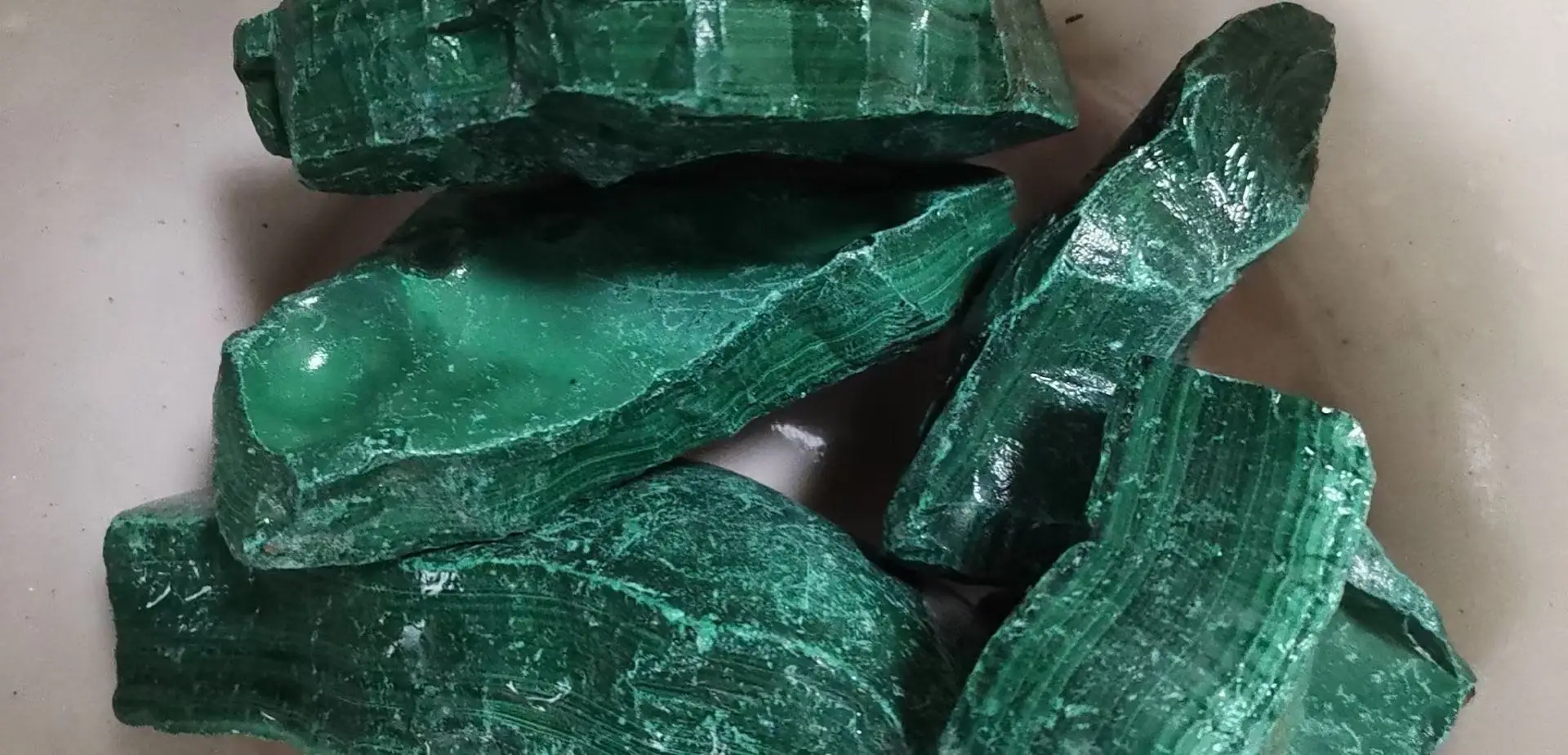 Quality Cabochon 30mm Round Round shape Flat Back Gemstone Cabochon Natural Malachite Cabochons