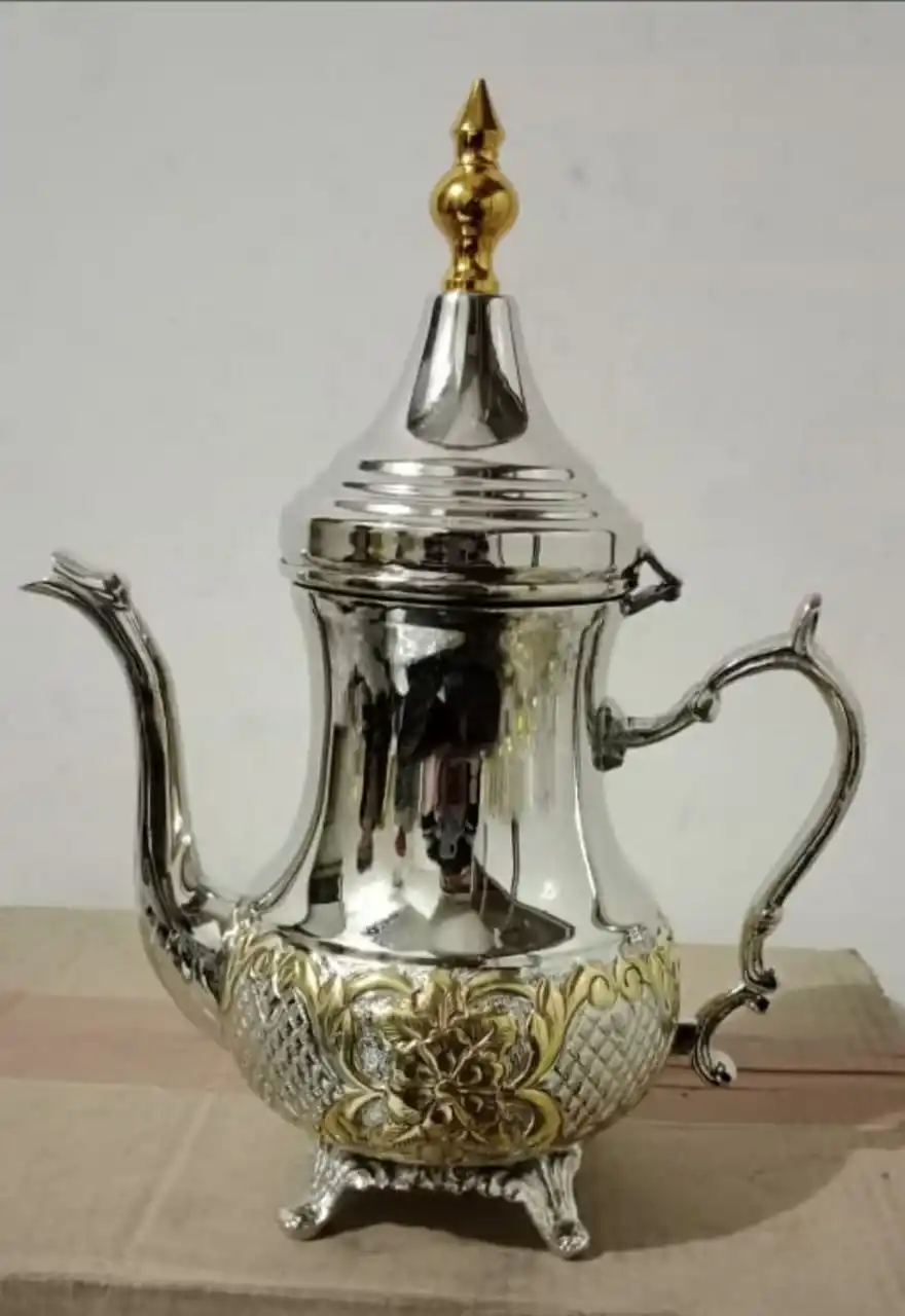 Shiny Designer Brass Tea Pot with Hand Engraving for Dinner Ware Arabian Tea Pot