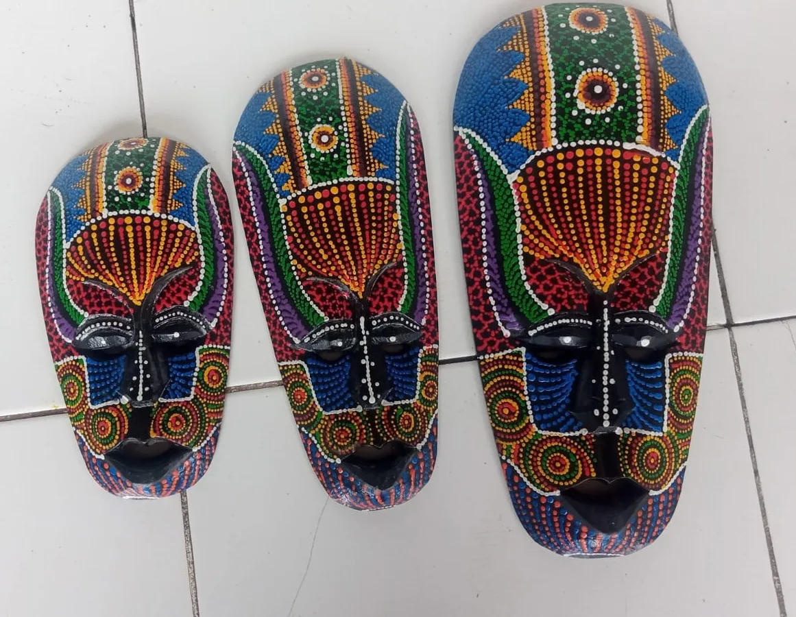Best choice of African Wooden Carved Wall Mask for Decoration made in Bali Indonesia by fine Balinese Artisan