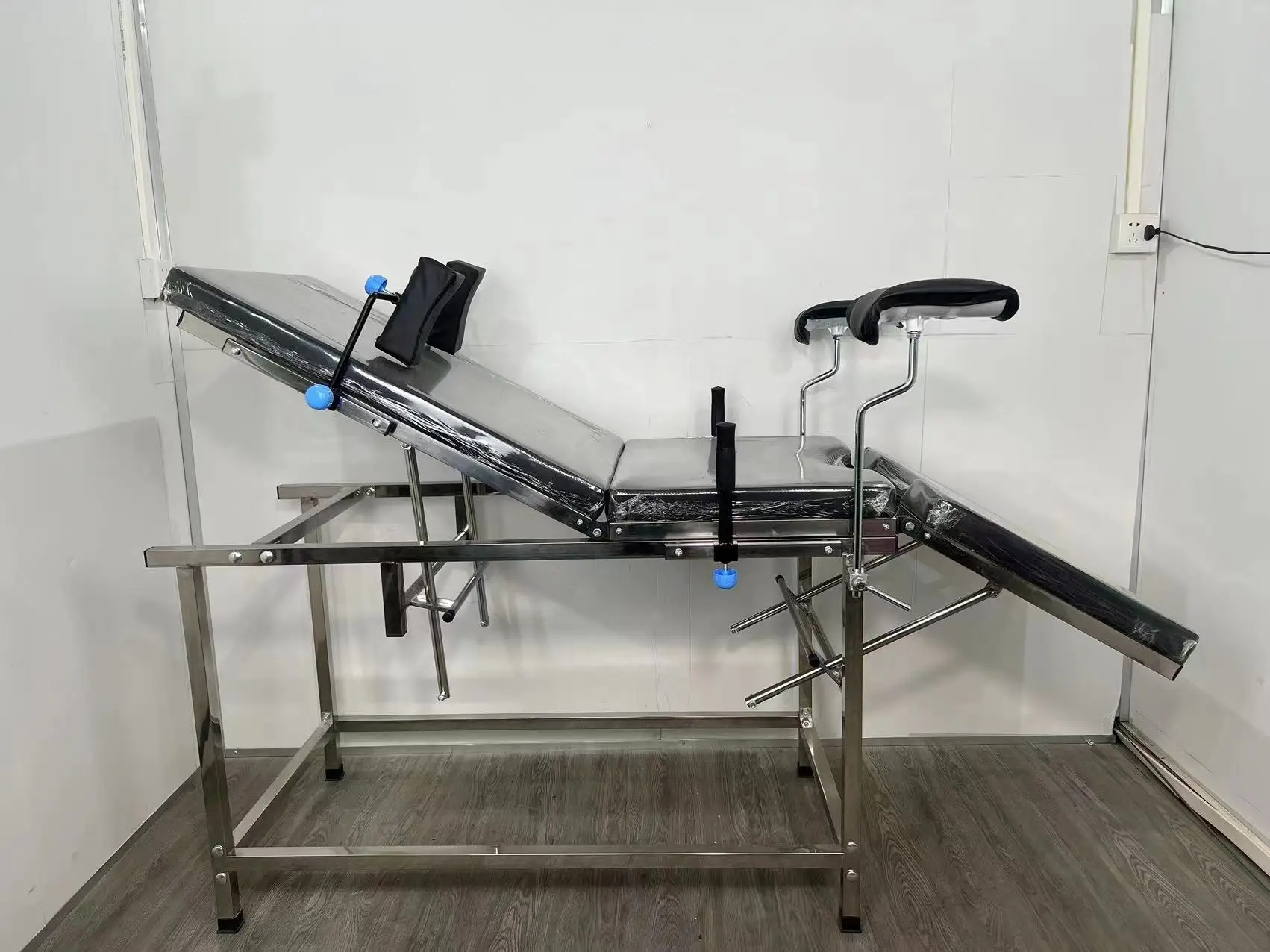 YKB004-Z3 hot sale style examination table(stainless steel)