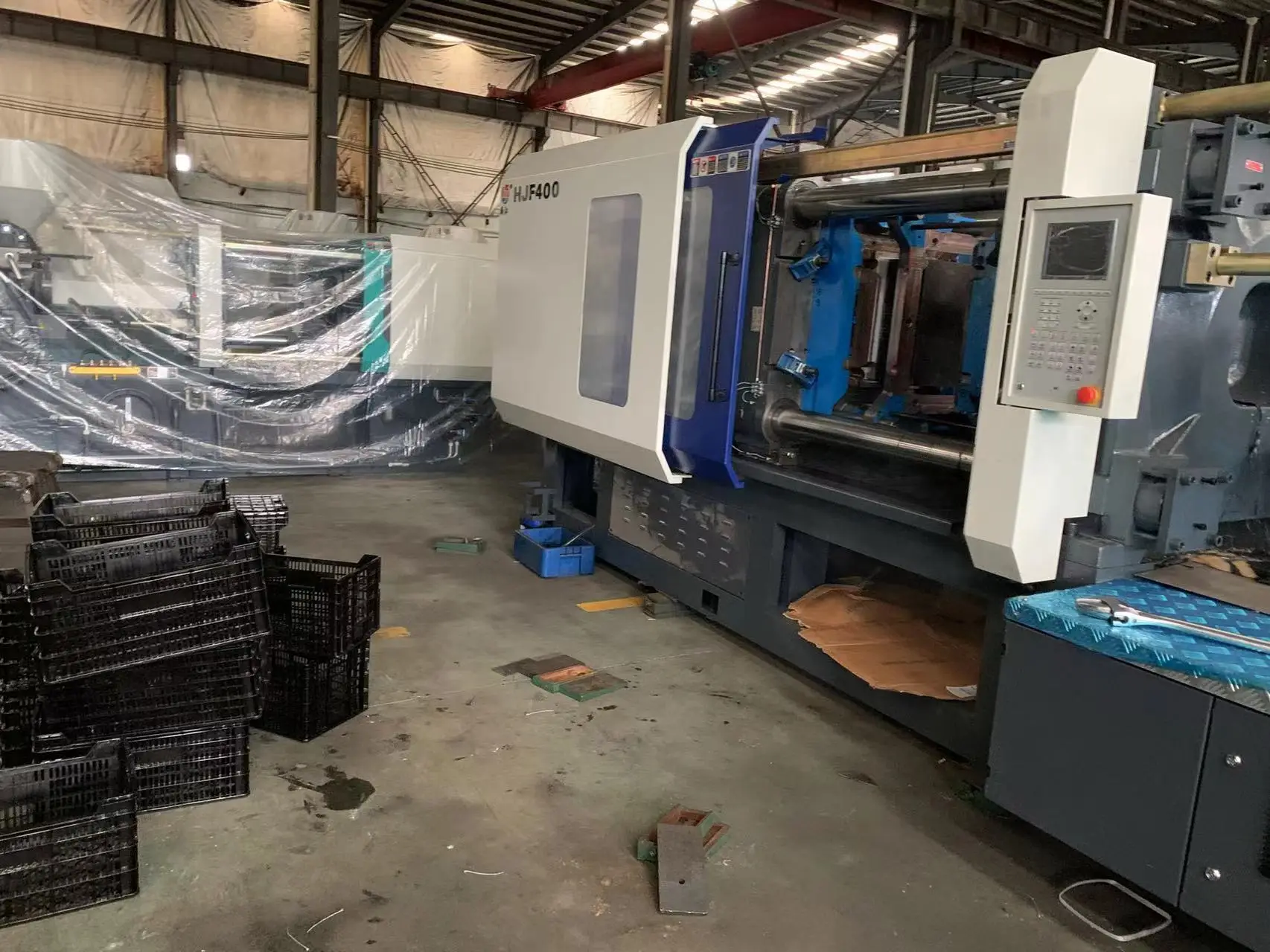 chen hsong plastic injection machines Rectangular thick large fruit vegetable storage box making injection machine