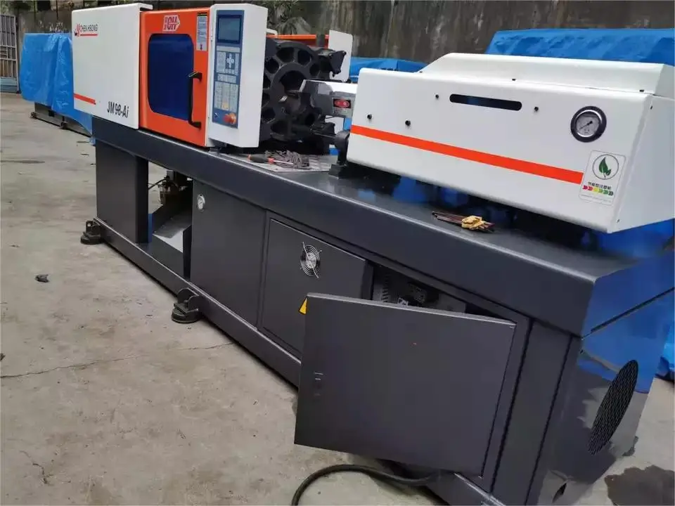 Second Hand Chen Hsong  88 Ton Horizontal Plastic Injection Molding Machine With Cheap Price