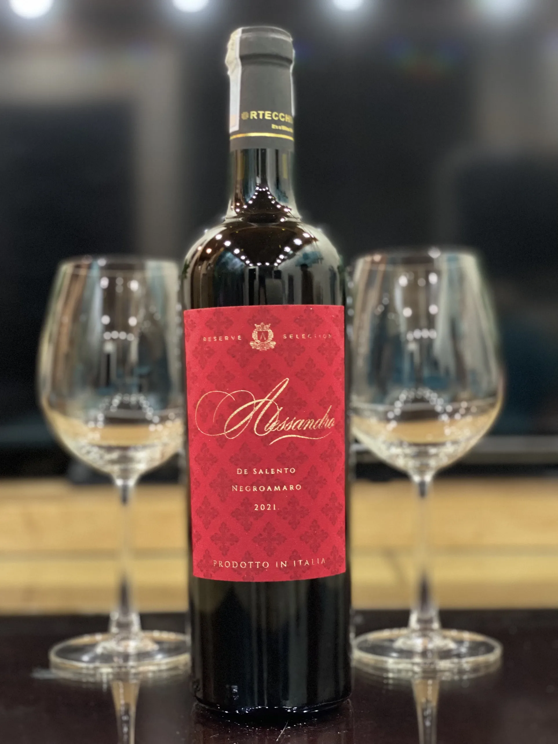 ALESSANDRO Pear scented Vinegar passionate and seductive taste and eye catching design and is in the top selection