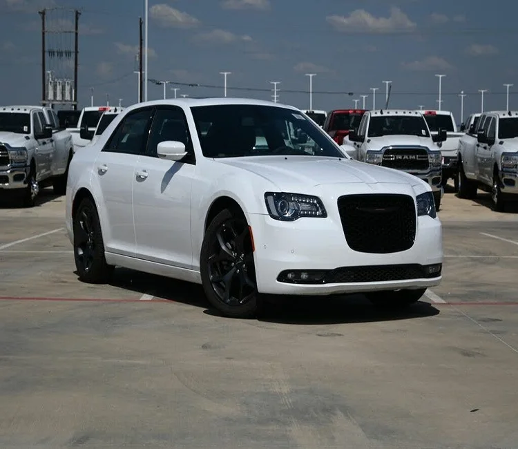 Good Neatly and Fairly Used 2023 C h r y s l e r  300 S V6  RWD Low Mileage and Sound Engine for sale