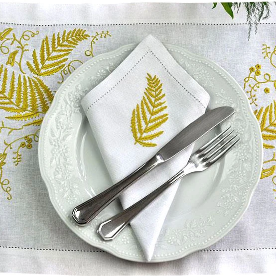 Gold Embroidery Fern Design Placemats & Napkin Set Pure White Linen Custom Design Embroidery Tray For Restaurant Hotel Family