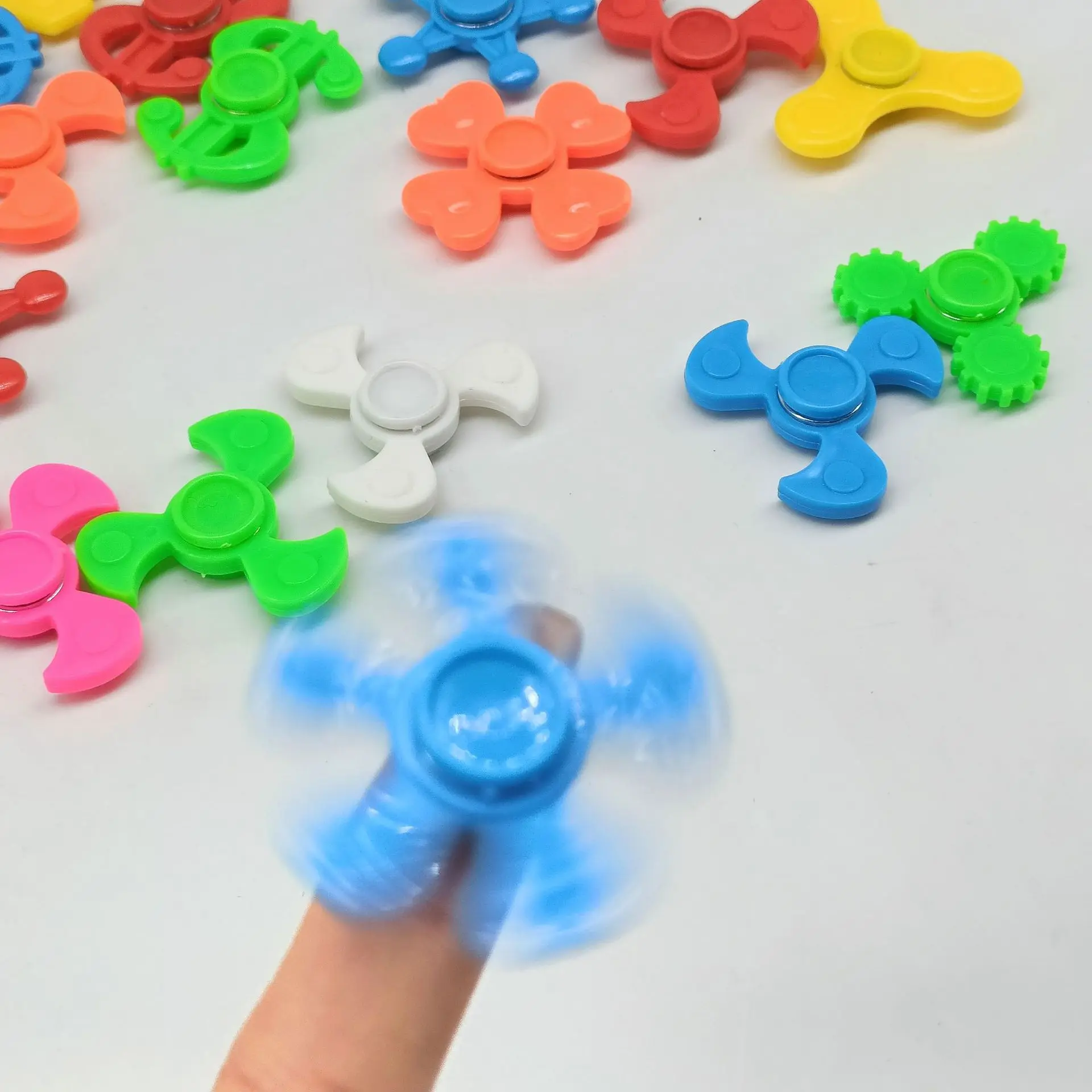 Распродажа пластиковых игрушек Jincan 4 см