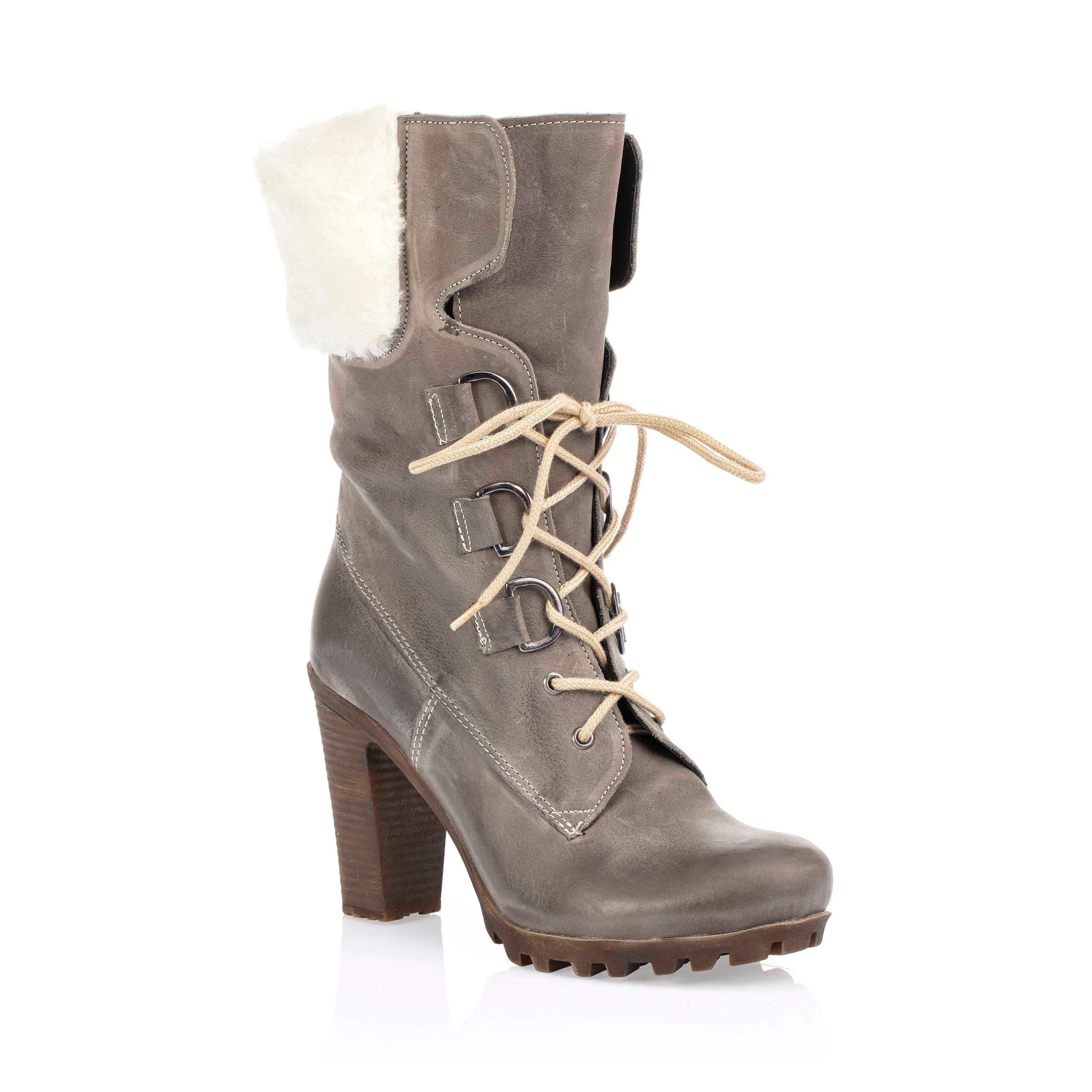 Женские пляжные сандалии