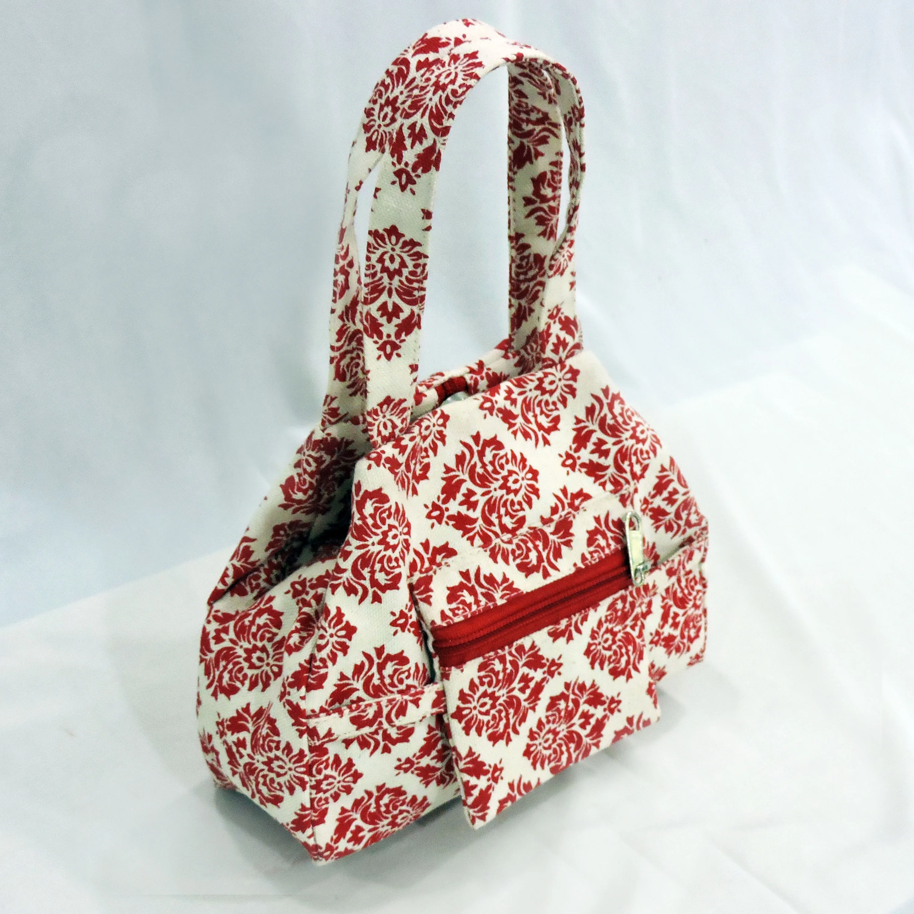 Canvas bag will all over nice fashionable Printing novation bag cheap price high quality product with front zipper pocket