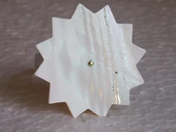 new arrival mother of pearl and metal napkin holder ring for weddings and table decoration new mega star design