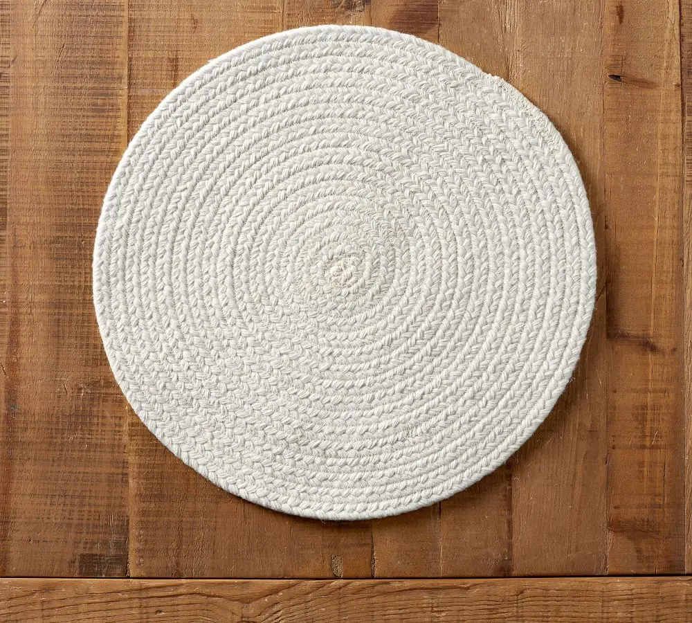 Braided Placemats Set of 6 Table Mats for Dining Tables Woven Washable Non-Slip Place mats Jute fibers and braided
