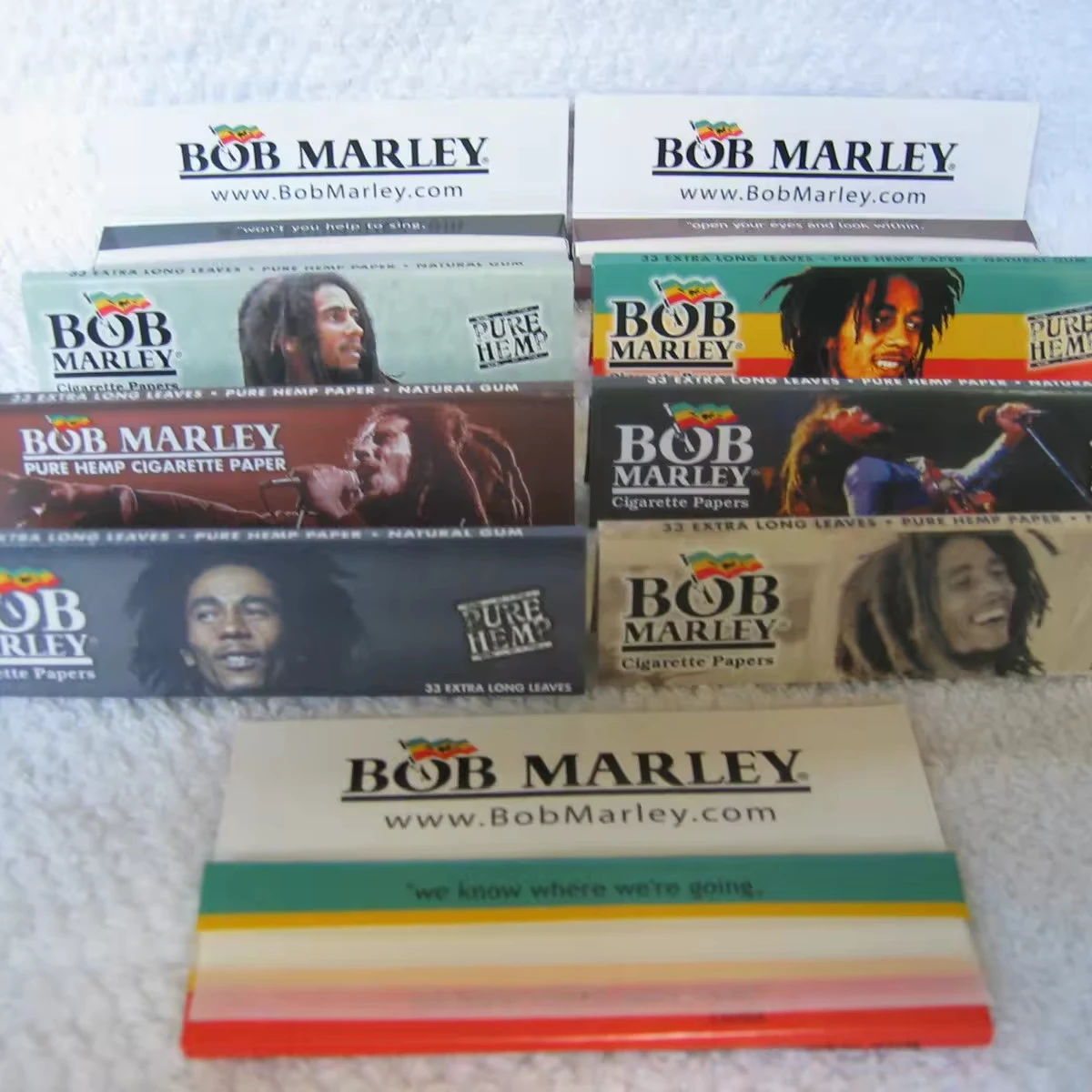 Custom rolling paper 100% natural organic gum unbleached