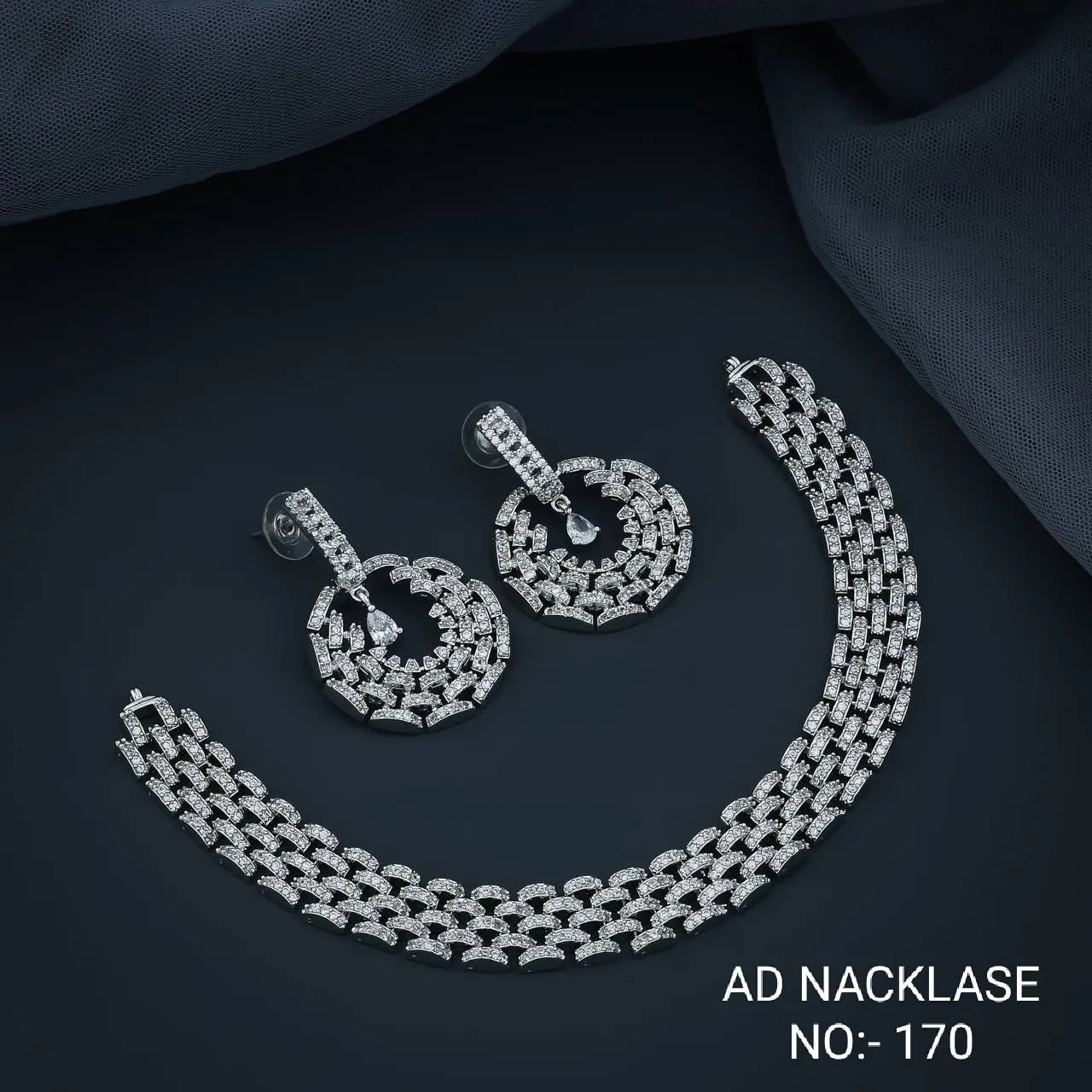 Hot Selling Bridal Party Wear Stainless Steel Earrings Set Fashionable and Trendy