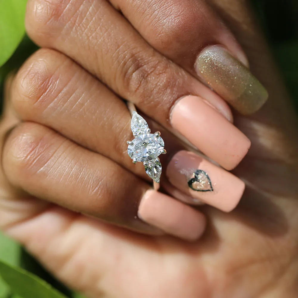 Three Stone CVD Premium Quality Oval with Side Pear Cut Jewelry with Round Cut Band Wedding Bridal Lab Grown Diamond Ring Set