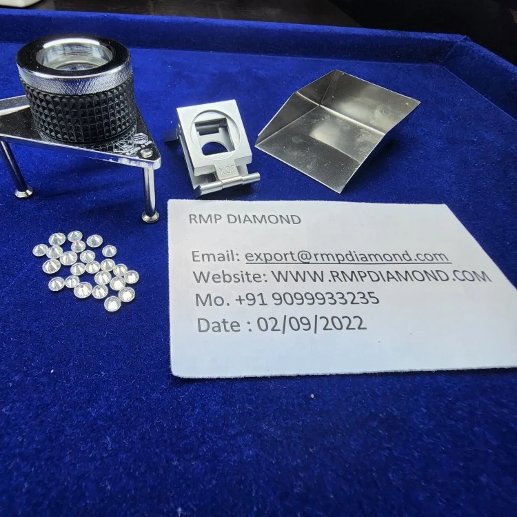 White Color Natural  MM VVS1 Purity Diamond Loose Melee Round Cut Polished Diamonds From Manufacturer in surat