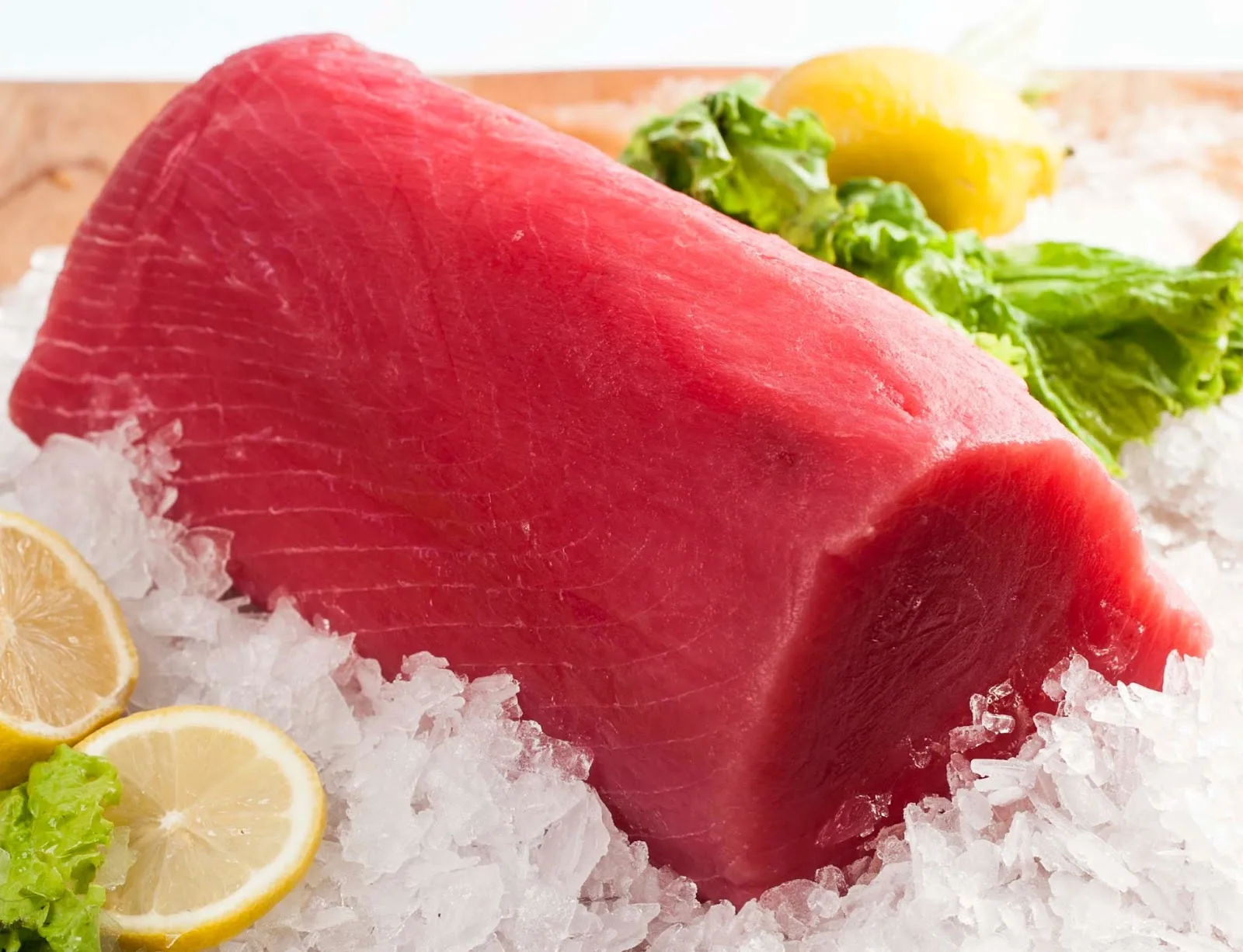 Super Fresh Frozen TUNA Loins from Vietnam - KING COFFEE - TOP High Quality Yellowfin Tuna Packaging All Sizes