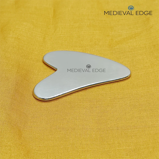 Best Quality OEM Private Label Gua Sha Facial Glowing Massager Roller Stainless Steel Heart Shape Manual Body Neck Massager Wood