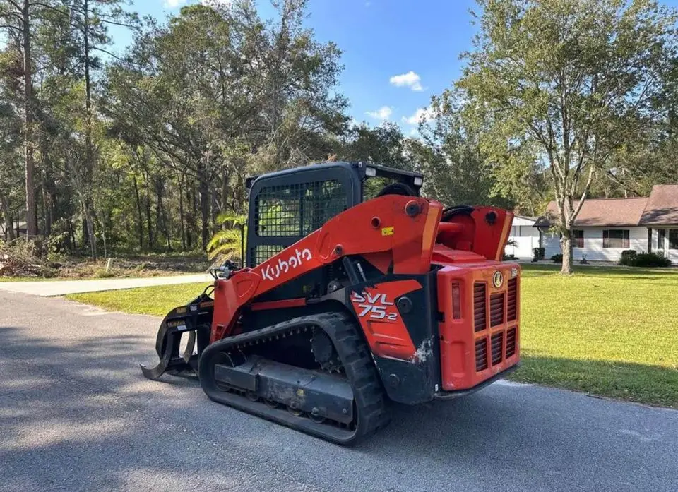 2022 SVL75-2 погрузчик Kubota