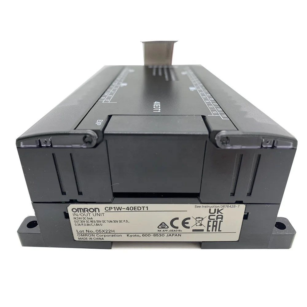 CP1W-40EDT PLC I/O Input Output Module Programmable Logic Controller Transistor (sinking) 40EDT  Transistor Outputs