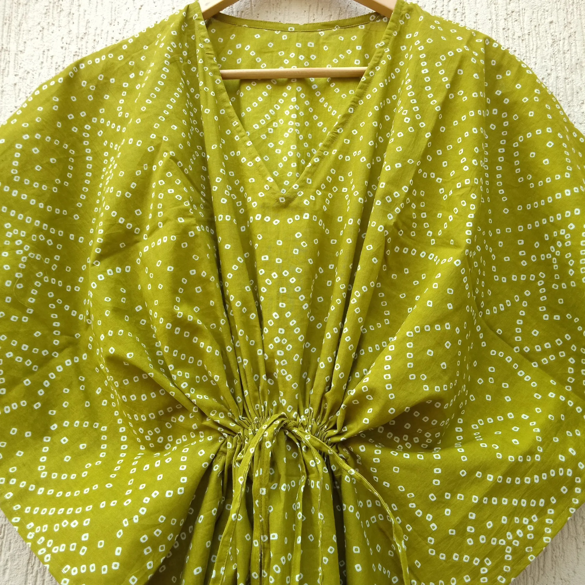 Stylish Soft Cotton Bandhani Pattern Free Size Hand Block Print Kaftan Dress For Casual Wear-Party wear