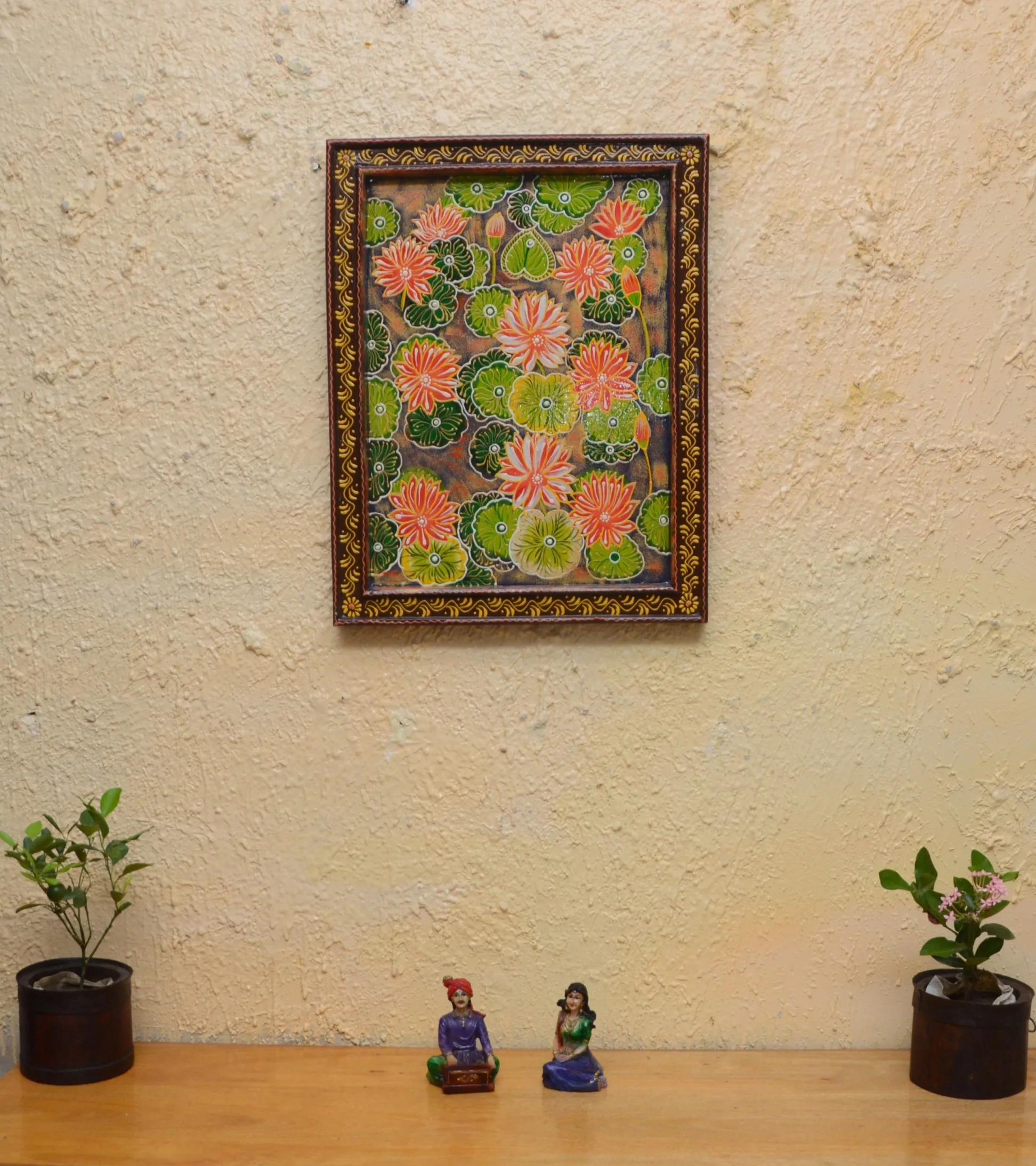 Decorative hanging wooden Handpainted panels for walls Best selling wooden floral photo frame wall hanging for home and office