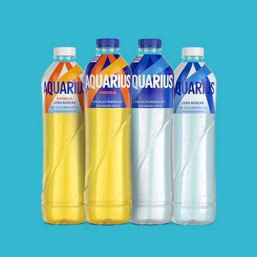 Спортивные напитки Coca-Cola Aquarius упаковка из 10 ароматизированных бутылок основные ингредиенты алоэ яблочный виноград груша ячмень фильтрованный