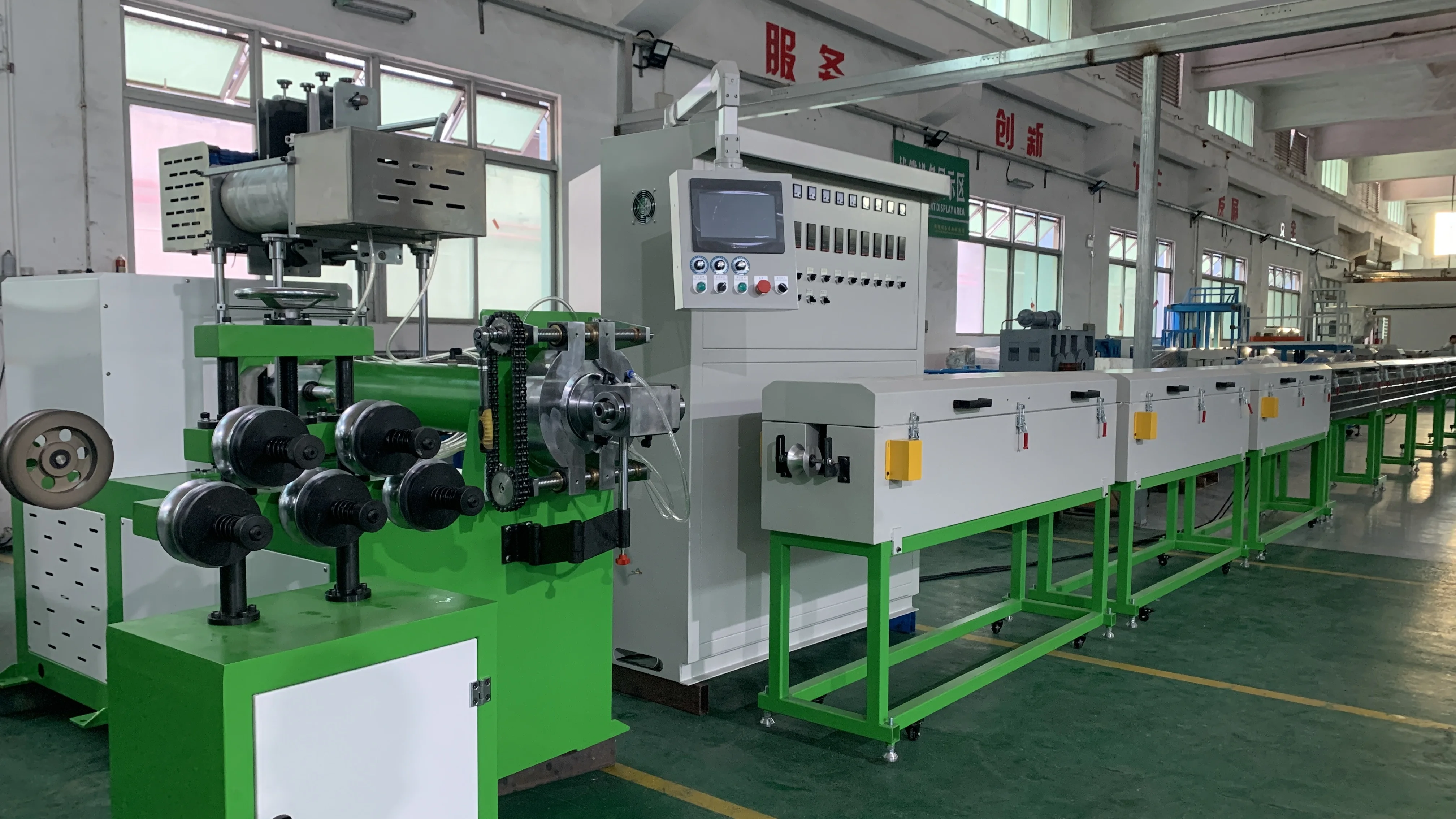 DL65 silicone hose extrusion line for extruding silicone (foam) hose/profile