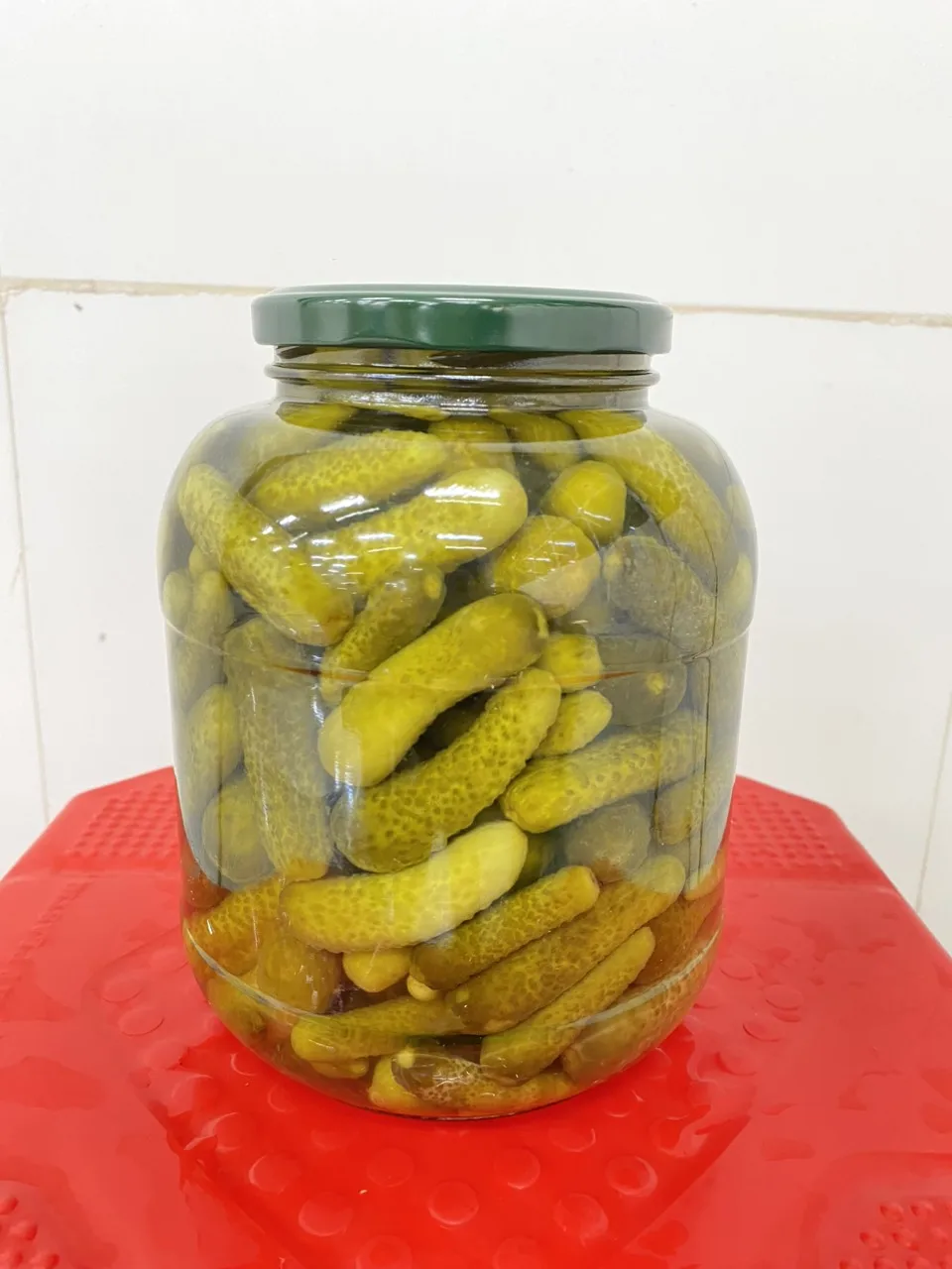 Хит продаж консервированный маринованный огурец кислый вкус лучший поставщик корнишон низкая цена от Вьетнама