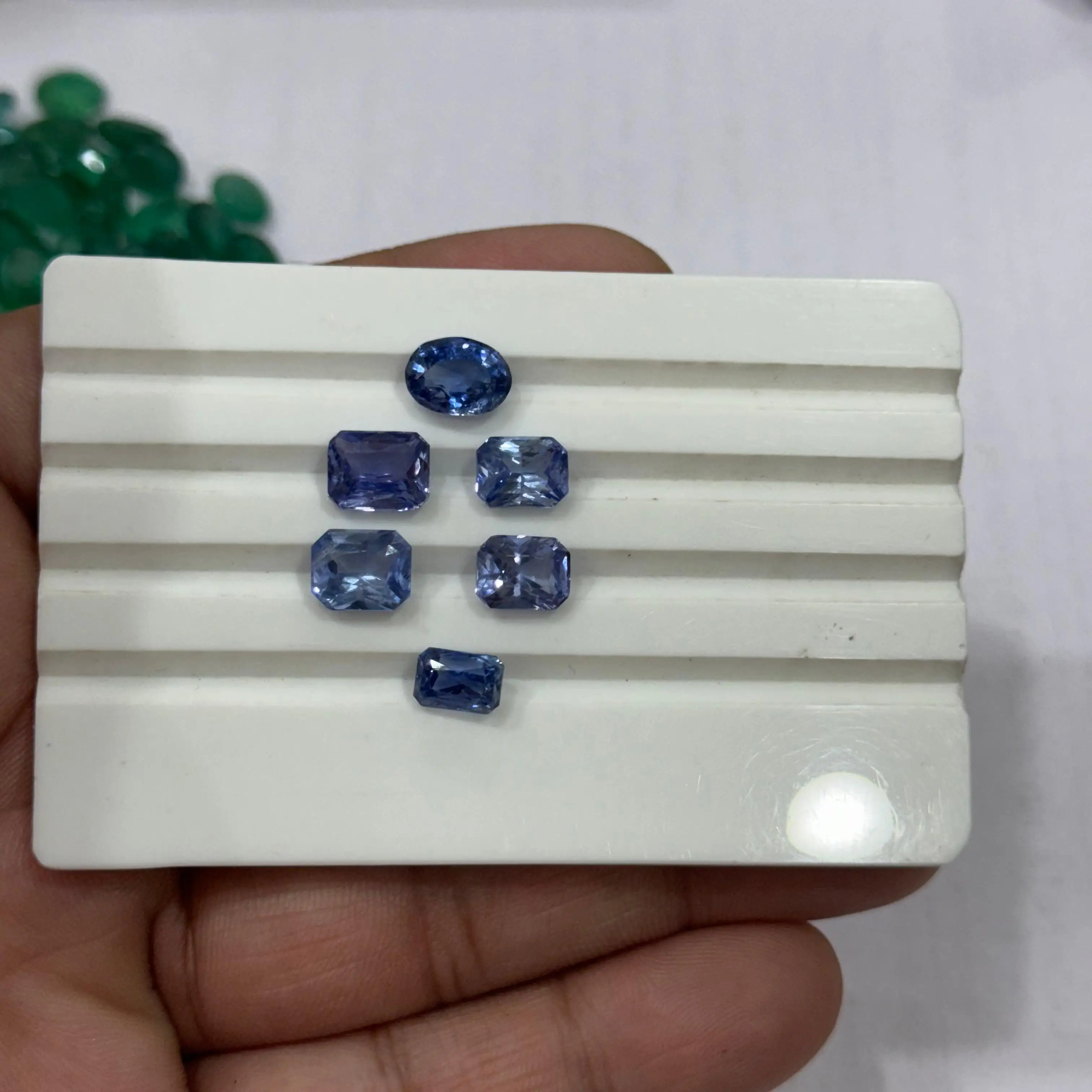 Best Quality Gemstone Type Natural Blue Sapphires Unheated Sapphires Loose Ceylon blue Sapphires